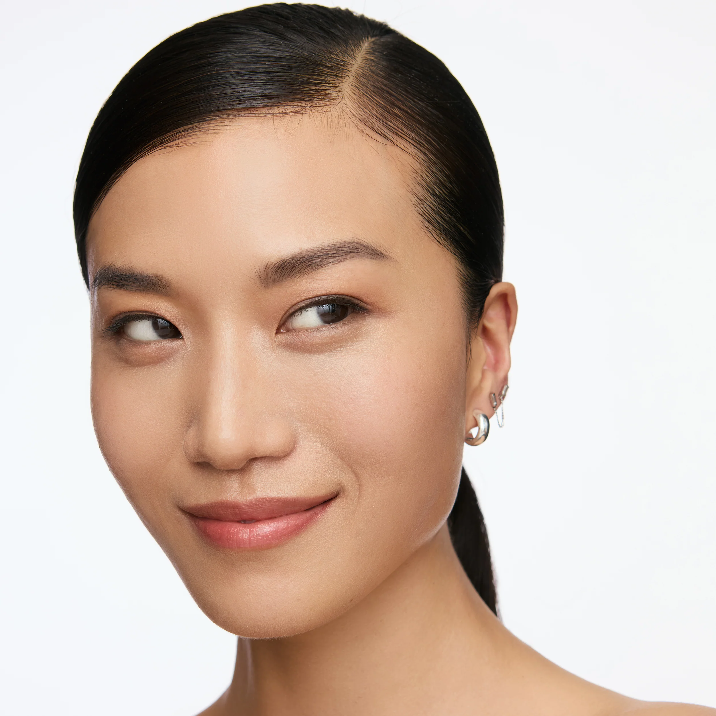 Hyper Bond All-Day Stay Serum Foundation - Image 34