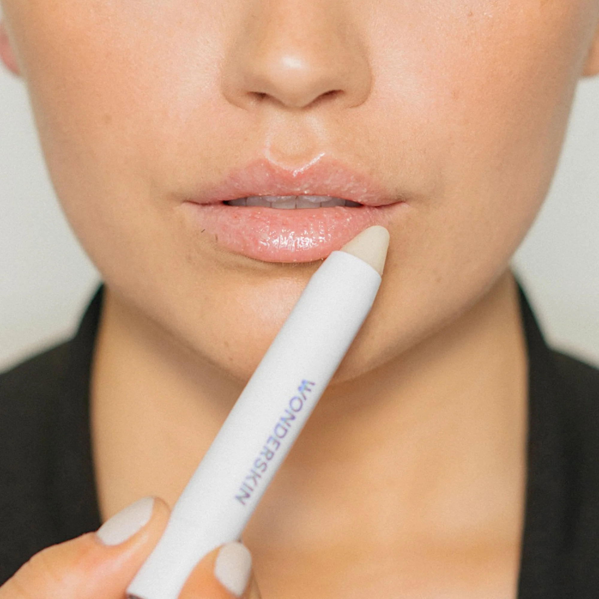 WONDER BLADING 3-in-1 Lip Scrub - Image 3