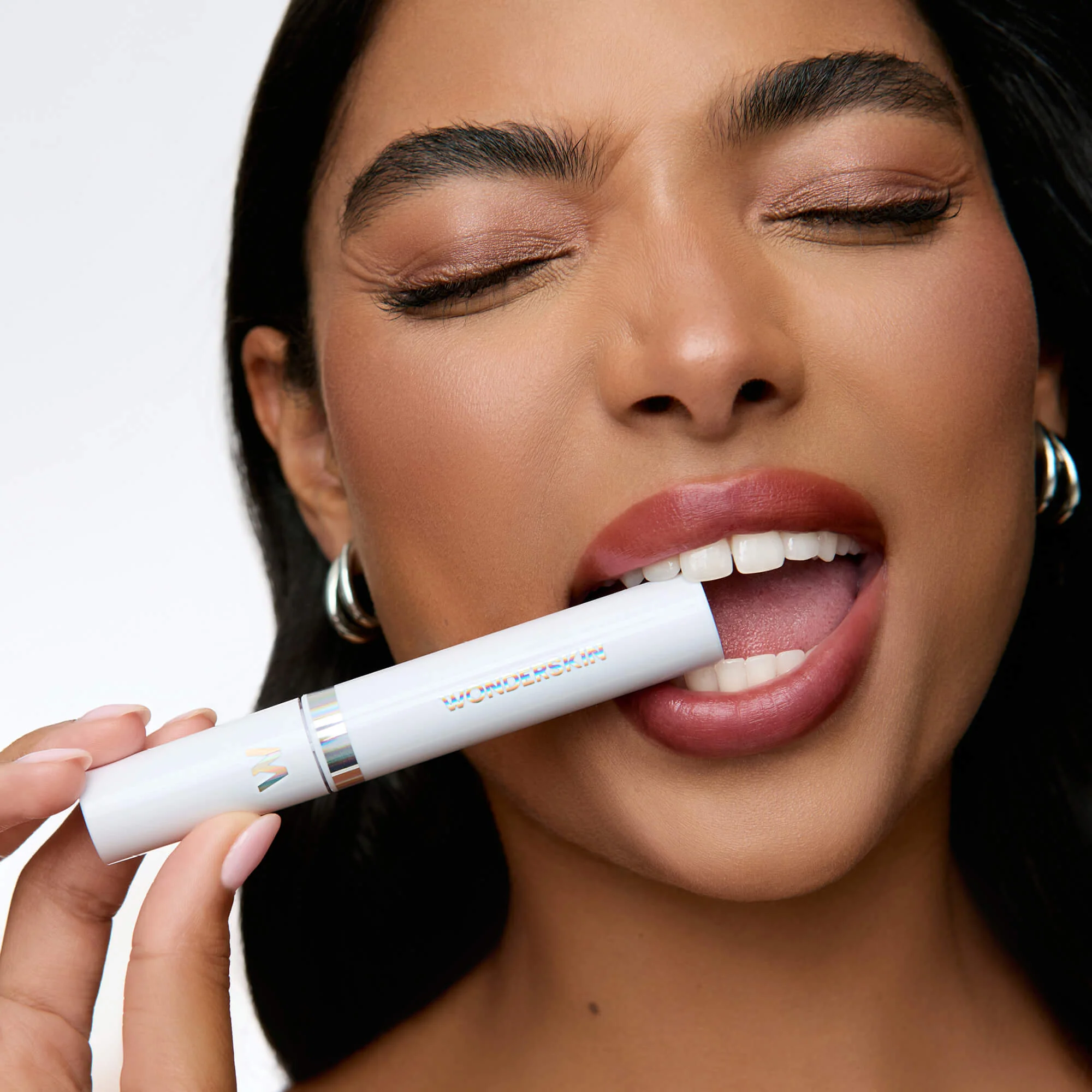 WONDER BLADING All-Day Lip Stain - Image 121